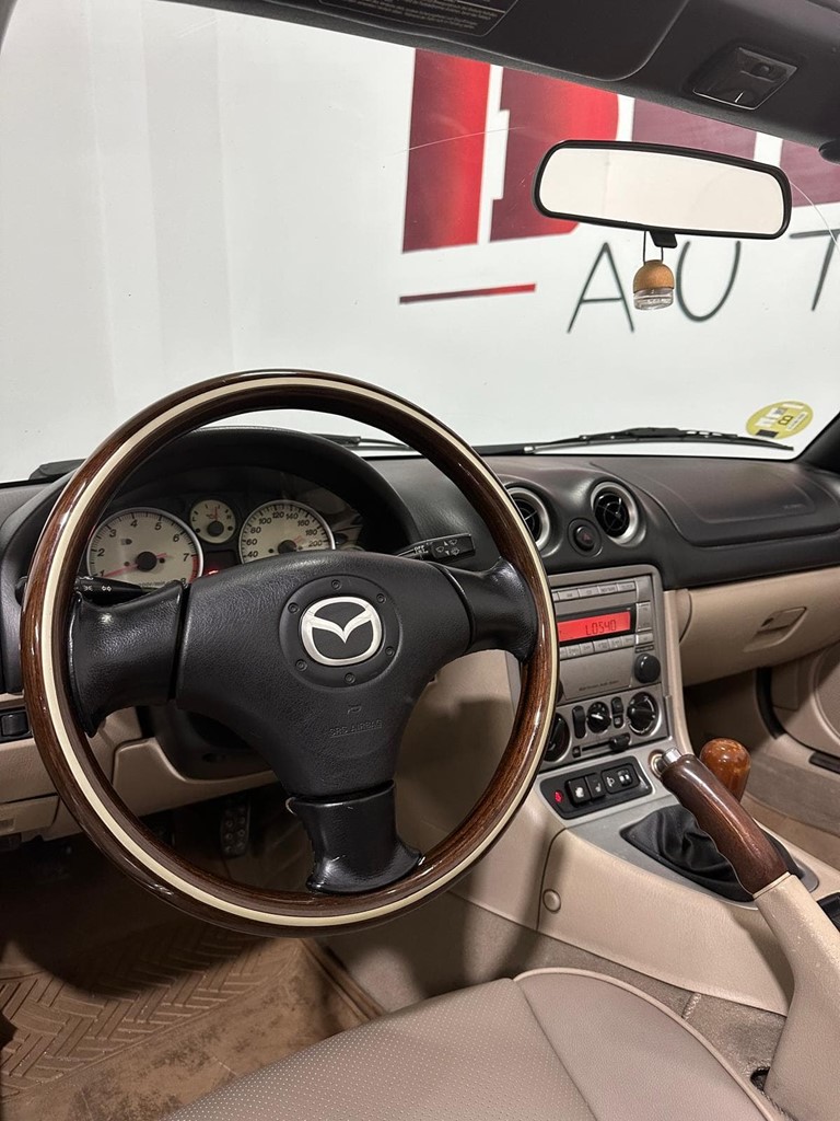 Foto 7 Mazda MX-5