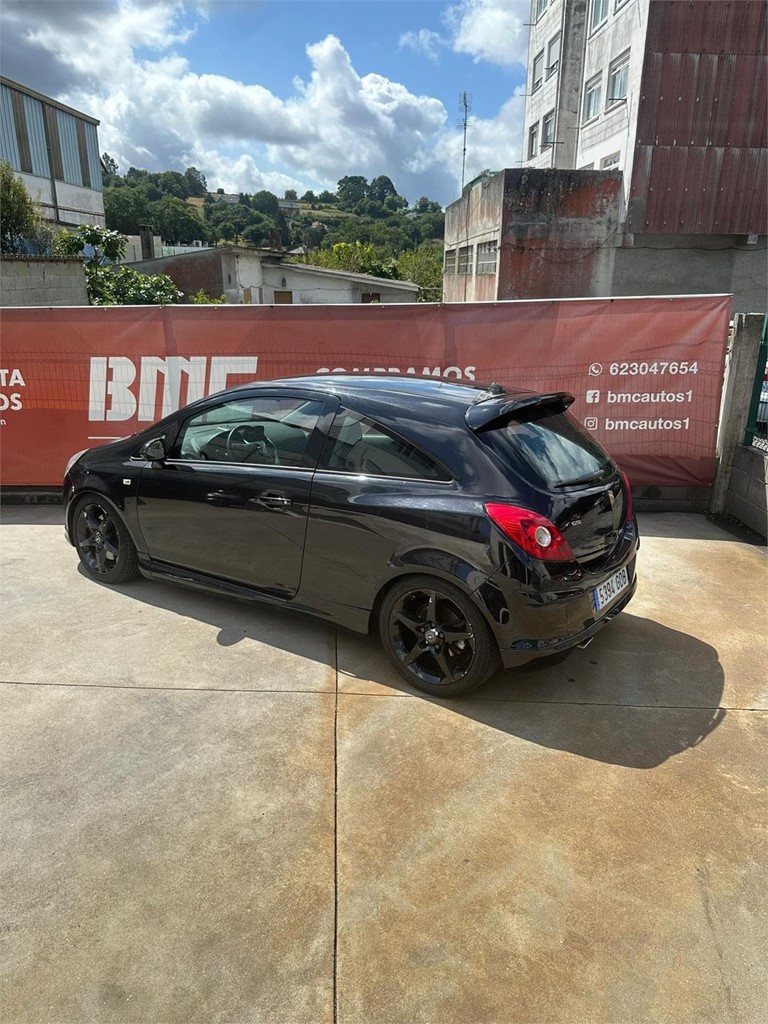 Foto 2  Opel Corsa GSI 1.6