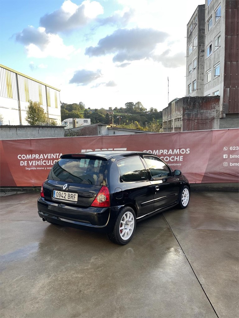 Foto 4 Renault Clio Sport